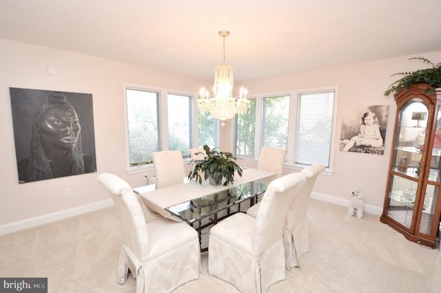 107 E LAKE BLVD, Medford, NJ 08055