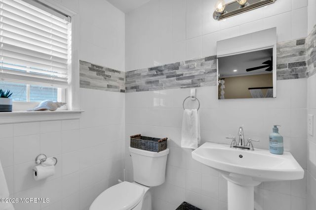 1733 Melrose Avenue Winter Month, Belmar, NJ 07719