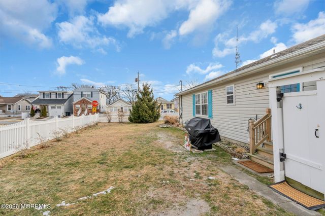 1733 Melrose Avenue Winter Month, Belmar, NJ 07719