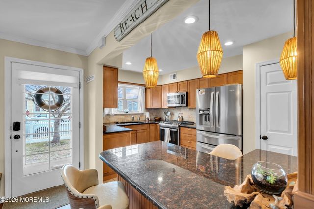 1733 Melrose Avenue Winter Month, Belmar, NJ 07719