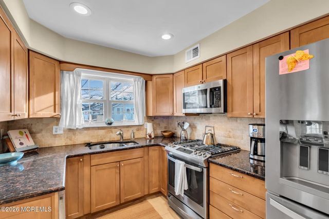 1733 Melrose Avenue Winter Month, Belmar, NJ 07719