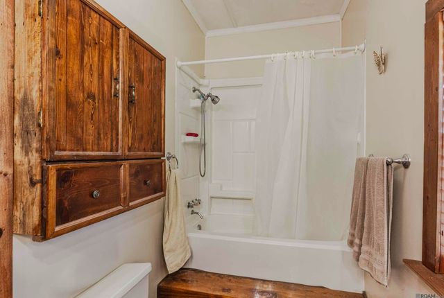 12338 Chester Diez Rd, Gonzales, LA 70737