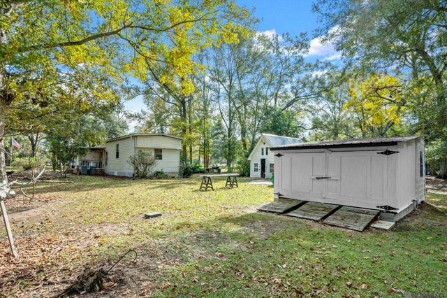 12338 Chester Diez Rd, Gonzales, LA 70737