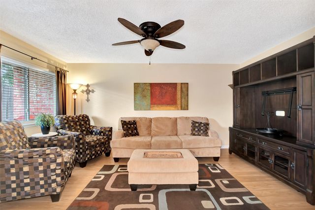 12024B Mighty Oak Drive, Houston, TX 77066