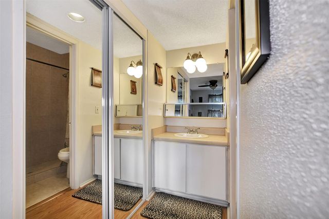 12024B Mighty Oak Drive, Houston, TX 77066