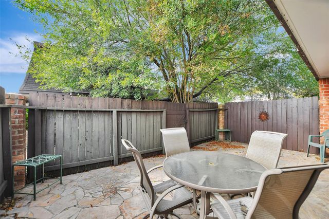 12024B Mighty Oak Drive, Houston, TX 77066