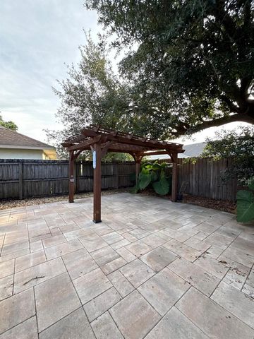 1215 TUXFORD DRIVE, Brandon, FL 33511
