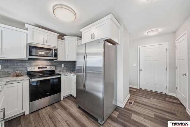 8211 Ventura Place, Lincoln, NE 68505