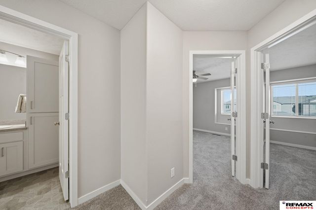 8211 Ventura Place, Lincoln, NE 68505