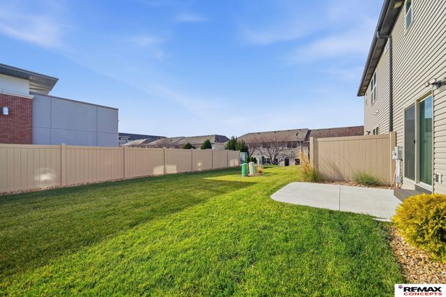 8211 Ventura Place, Lincoln, NE 68505