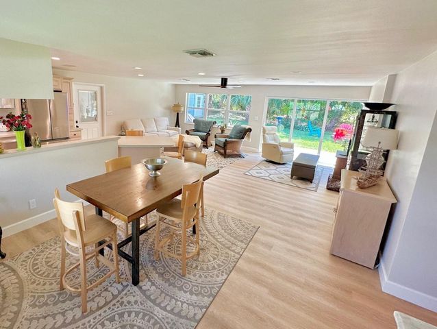 1521 Treemont Avenue, Jupiter, FL 33469