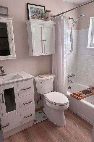 1521 Treemont Avenue, Jupiter, FL 33469