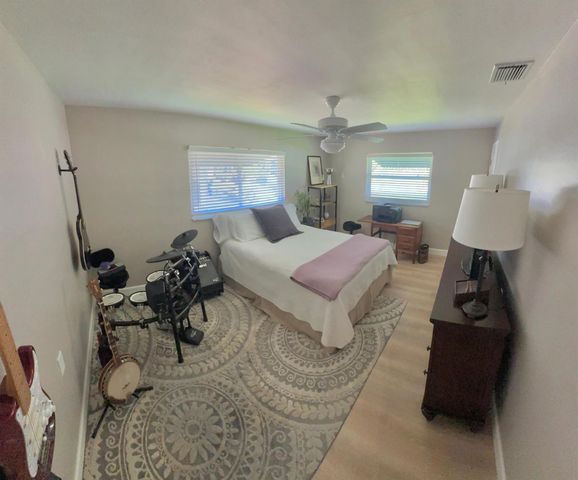 1521 Treemont Avenue, Jupiter, FL 33469