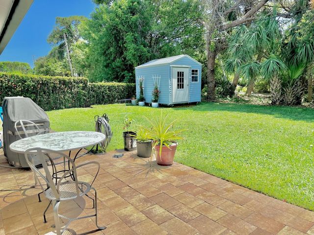 1521 Treemont Avenue, Jupiter, FL 33469