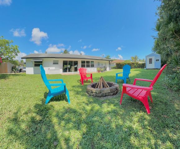 1521 Treemont Avenue, Jupiter, FL 33469