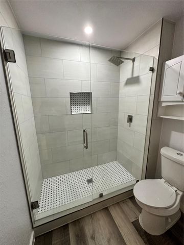 2400 Jupiter Road 6, Plano, TX 75074