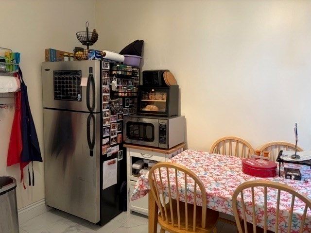 1758 Commonwealth Ave 4, Boston, MA 02135