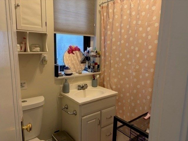 1758 Commonwealth Ave 4, Boston, MA 02135