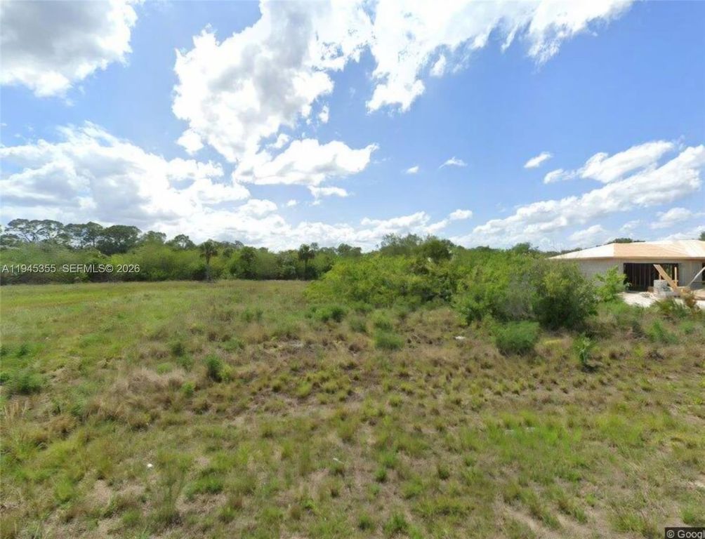 210 Moonlight Lane, Other City - In The State Of Florida, FL 33935