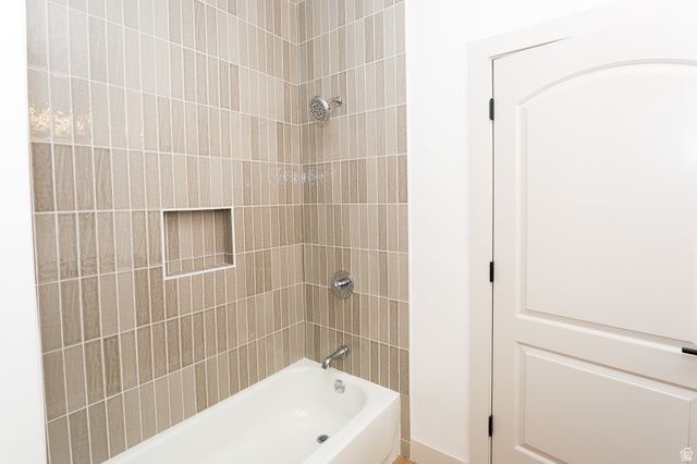 1203 W MAKIYA CIR, South Jordan, UT 84095
