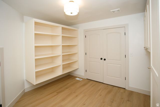 1203 W MAKIYA CIR, South Jordan, UT 84095