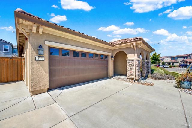 373 Anchorage Dr, Vacaville, CA 95687