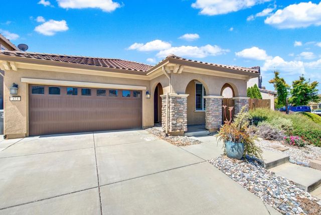 373 Anchorage Dr, Vacaville, CA 95687