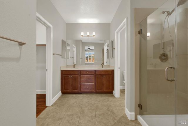 373 Anchorage Dr, Vacaville, CA 95687
