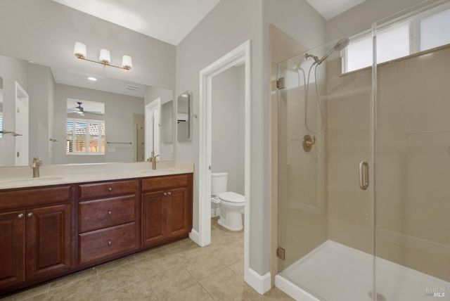 373 Anchorage Dr, Vacaville, CA 95687