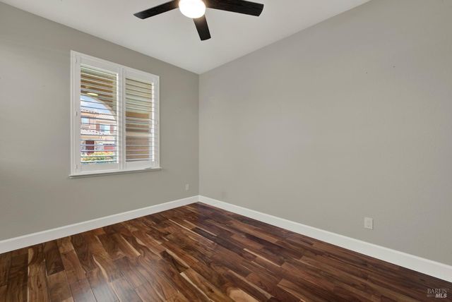 373 Anchorage Dr, Vacaville, CA 95687