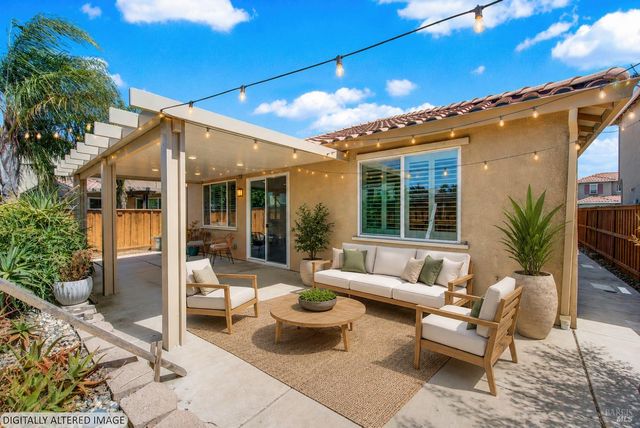 373 Anchorage Dr, Vacaville, CA 95687