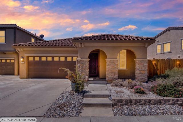 373 Anchorage Dr, Vacaville, CA 95687
