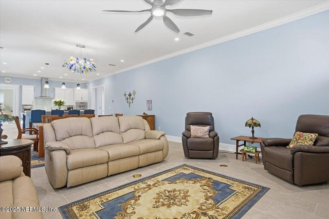 4 SUMMER Court, Jacksonville Beach, FL 32250