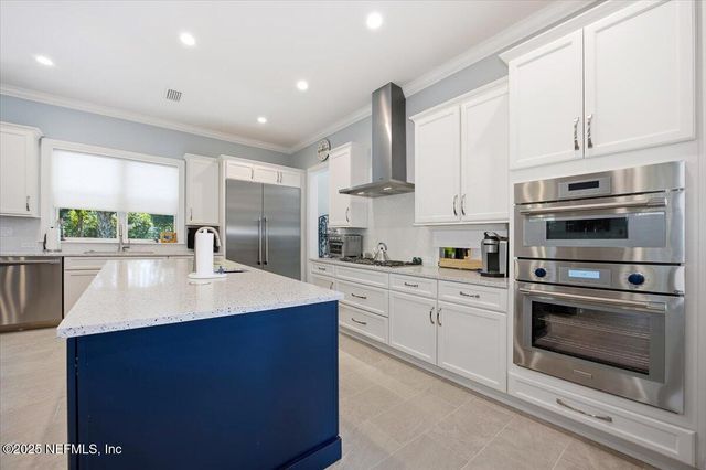 4 SUMMER Court, Jacksonville Beach, FL 32250