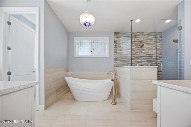 4 SUMMER Court, Jacksonville Beach, FL 32250