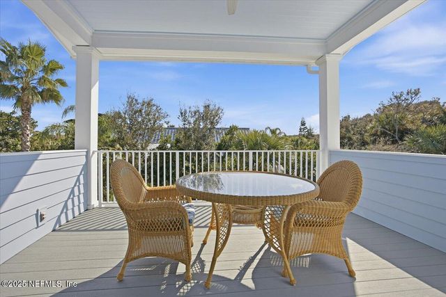 4 SUMMER Court, Jacksonville Beach, FL 32250