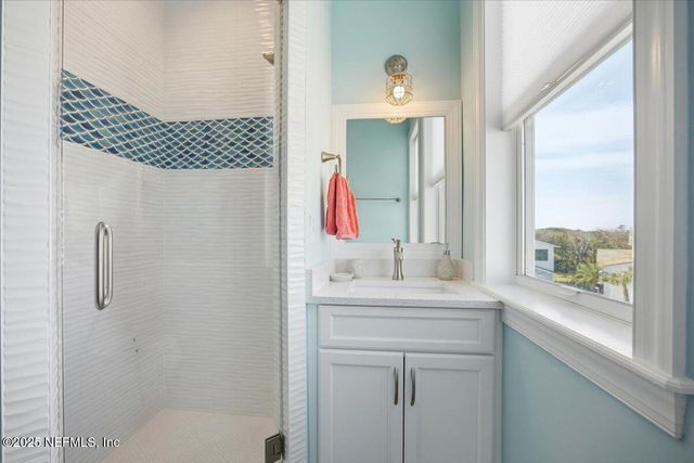 4 SUMMER Court, Jacksonville Beach, FL 32250