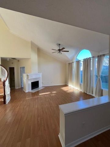 12211 Meadow Park Court, Meadows Place, TX 77477