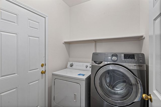 1307 Laurel Glen BLVD, Leander, TX 78641