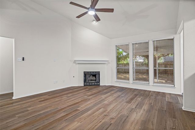 1307 Laurel Glen BLVD, Leander, TX 78641