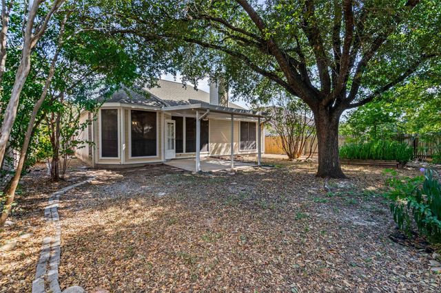 1307 Laurel Glen BLVD, Leander, TX 78641