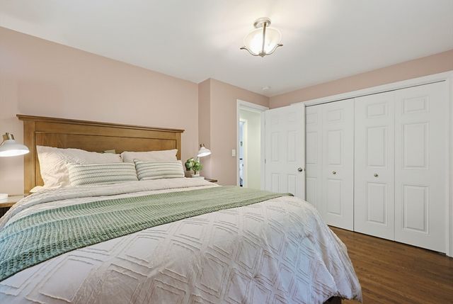 96 Glenfield Rd, North Attleboro, MA 02760