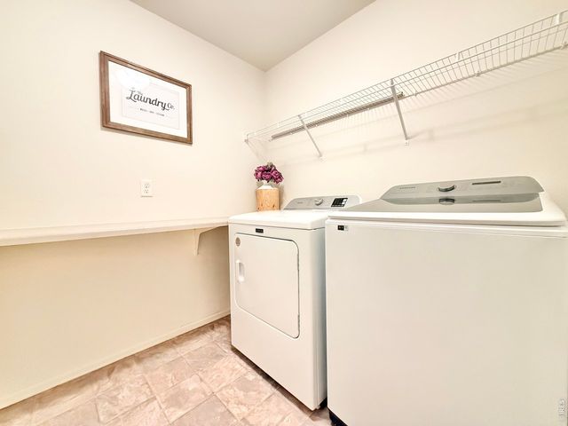 1006 Muntjac St, Severance, CO 80550