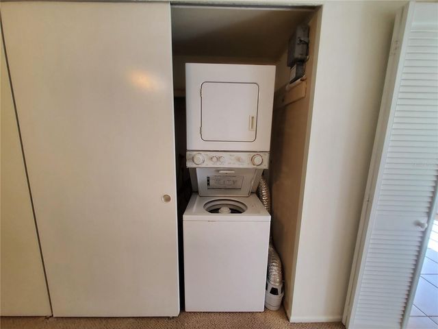 2461 RHODESIAN DRIVE 19, Clearwater, FL 33763