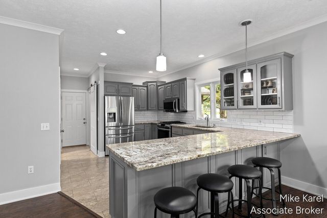 7316 Tylerwood Court, Hudsonville, MI 49426