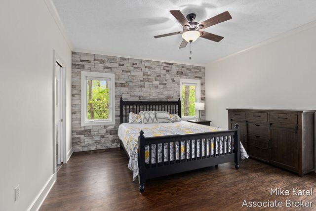 7316 Tylerwood Court, Hudsonville, MI 49426