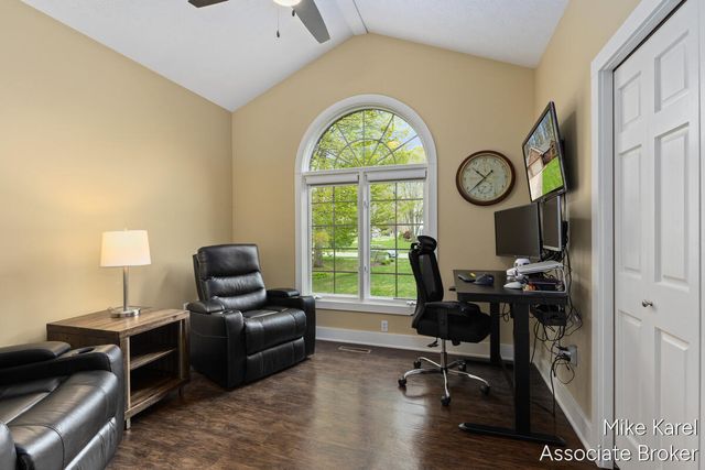 7316 Tylerwood Court, Hudsonville, MI 49426