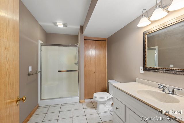 7316 Tylerwood Court, Hudsonville, MI 49426