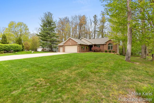 7316 Tylerwood Court, Hudsonville, MI 49426