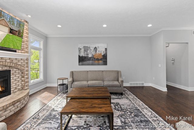 7316 Tylerwood Court, Hudsonville, MI 49426